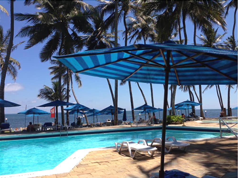 Kenya Bay Beach Hotel แบมเบอรี ภายนอก รูปภาพ