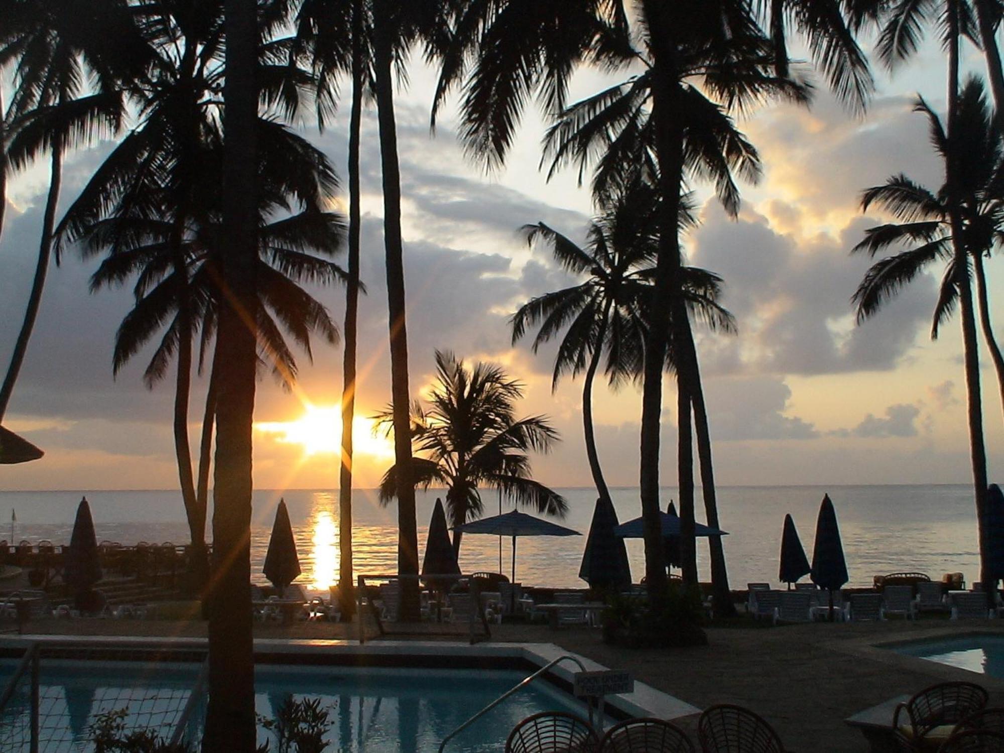 Kenya Bay Beach Hotel แบมเบอรี ภายนอก รูปภาพ